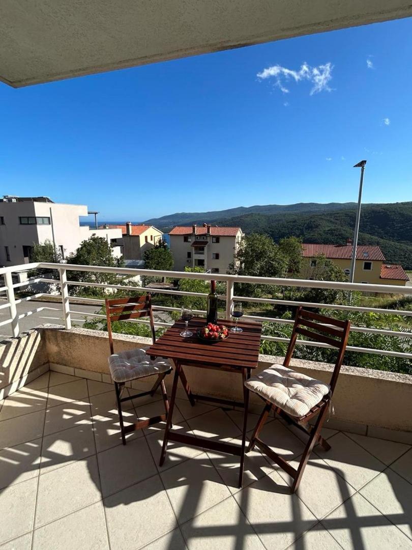 Gorgeous Biserka Apartment Near The Sea Rabac Dış mekan fotoğraf